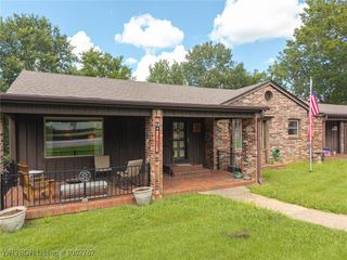 163 W 10th Street, Booneville, AR 72927