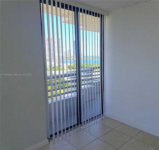 3300 NE 191 Street 1207, Aventura, FL 33180