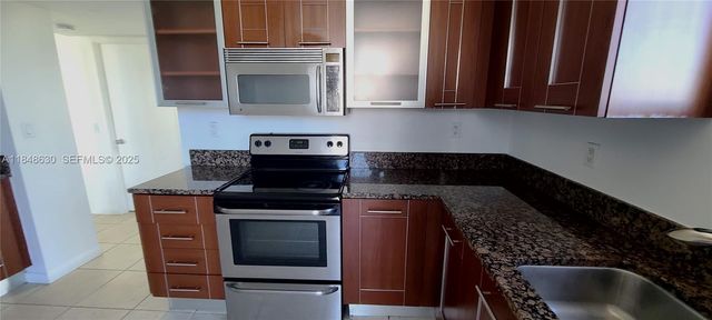3300 NE 191 Street 1207, Aventura, FL 33180