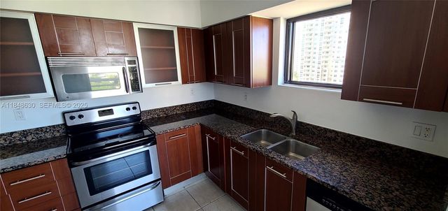 3300 NE 191 Street 1207, Aventura, FL 33180