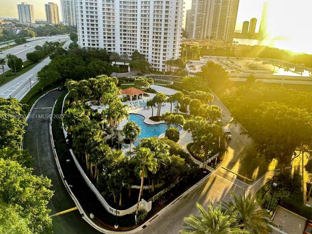 3300 NE 191 Street 1207, Aventura, FL 33180