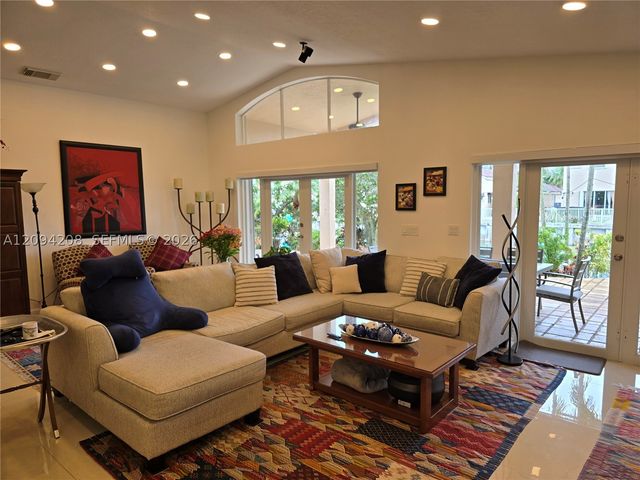 13318 SW 144th Ter 0, Miami, FL 33186