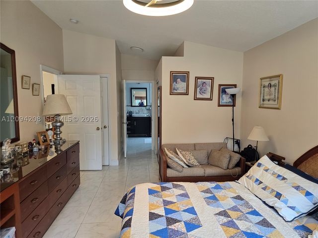 13318 SW 144th Ter 0, Miami, FL 33186