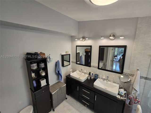 13318 SW 144th Ter 0, Miami, FL 33186