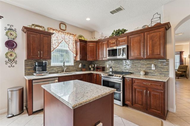 9955 MEDALLION BLUFF LANE, Orlando, FL 32829