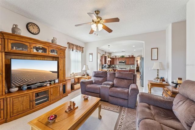 9955 MEDALLION BLUFF LANE, Orlando, FL 32829
