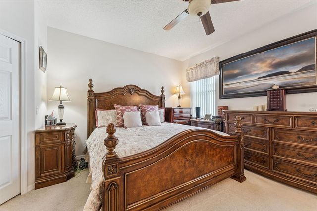 9955 MEDALLION BLUFF LANE, Orlando, FL 32829