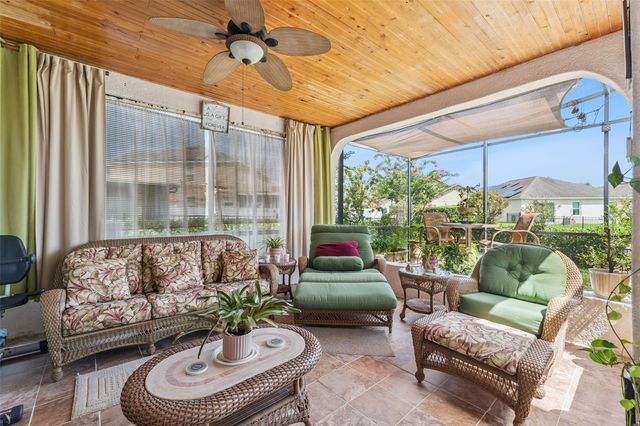 9955 MEDALLION BLUFF LANE, Orlando, FL 32829