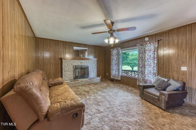 2390 Highway 107, Chuckey, TN 37641