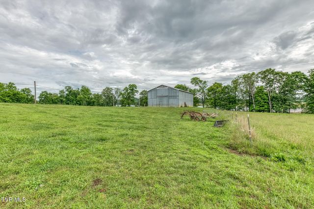 2390 Highway 107, Chuckey, TN 37641