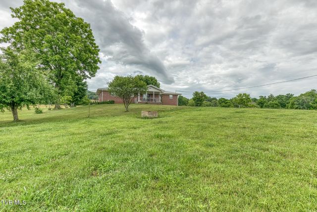 2390 Highway 107, Chuckey, TN 37641