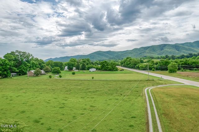 2390 Highway 107, Chuckey, TN 37641