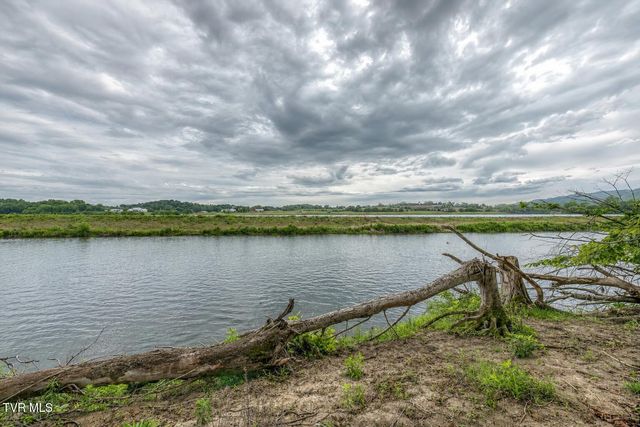 2390 Highway 107, Chuckey, TN 37641