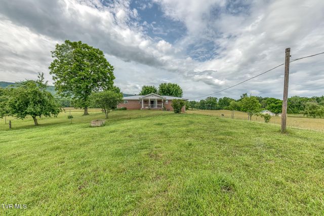 2390 Highway 107, Chuckey, TN 37641