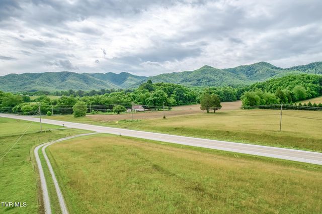 2390 Highway 107, Chuckey, TN 37641