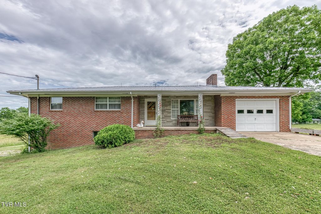 2390 Highway 107, Chuckey, TN 37641