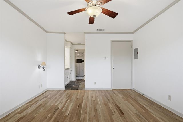 8888 Tallwood DR 2202, Austin, TX 78759