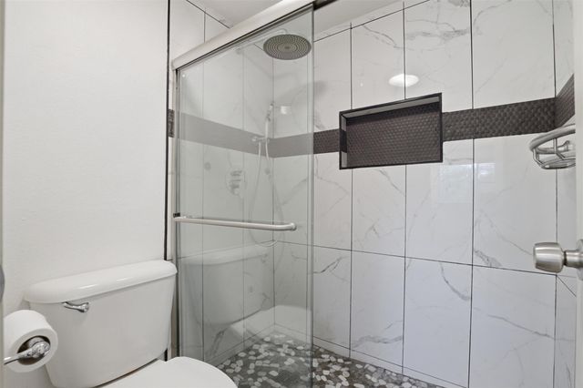 8888 Tallwood DR 2202, Austin, TX 78759