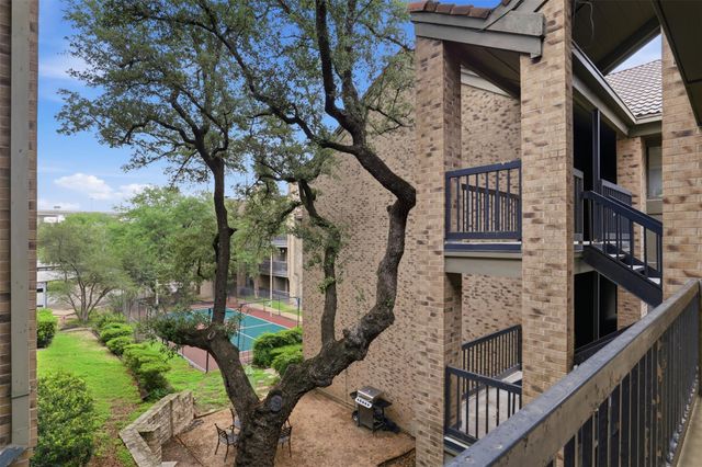 8888 Tallwood DR 2202, Austin, TX 78759