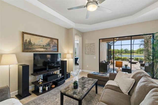 11318 JUGLANS DRIVE, Odessa, FL 33556