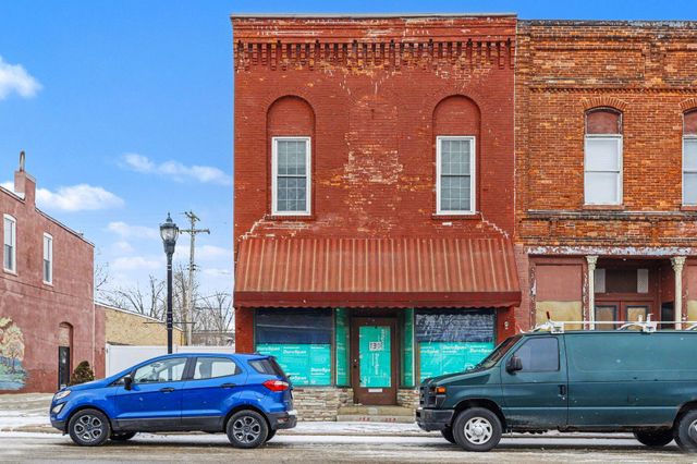 130 E Water Street, Constantine, MI 49042