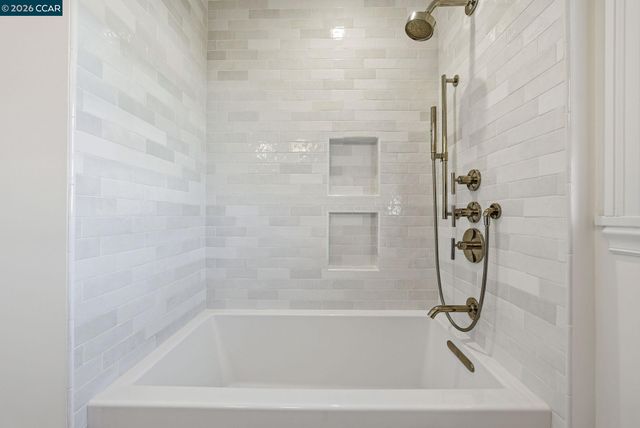 576 Begier Ave, San Leandro, CA 94577