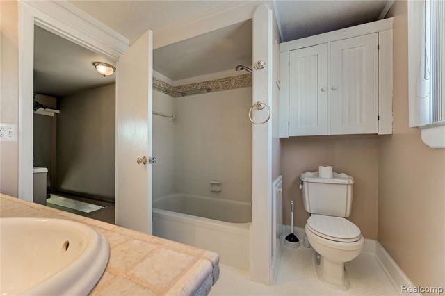 43047 Avon Court, Sterling Heights, MI 48313