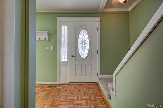 43047 Avon Court, Sterling Heights, MI 48313