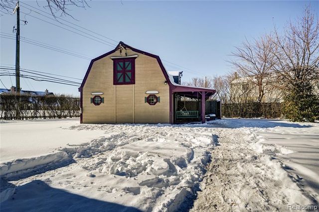 43047 Avon Court, Sterling Heights, MI 48313