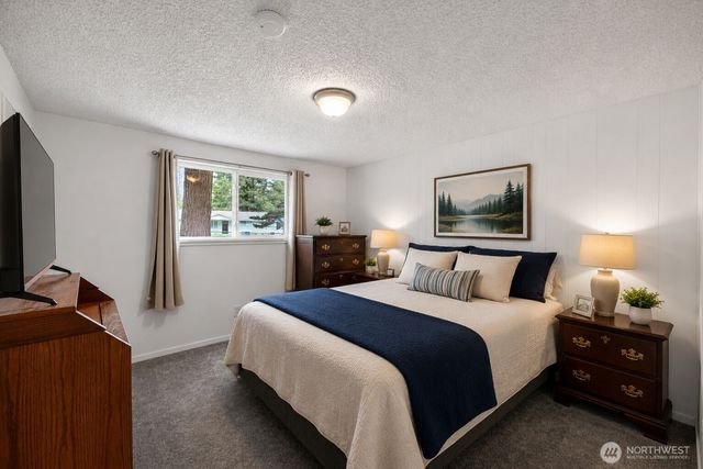 19517 SE Covington Sawyer Road, Kent, WA 98042