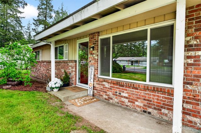 19517 SE Covington Sawyer Road, Kent, WA 98042