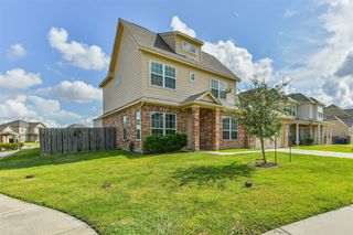 3216 Walden Breeze Court, League City, TX 77539
