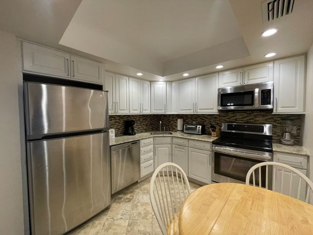 2000 S Ocean Boulevard 10N, Pompano Beach, FL 33062