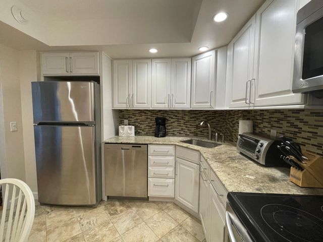 2000 S Ocean Boulevard 10N, Pompano Beach, FL 33062