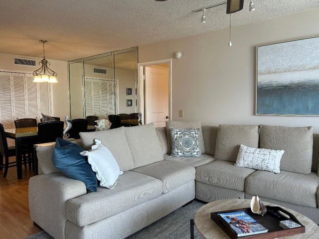 2000 S Ocean Boulevard 10N, Pompano Beach, FL 33062
