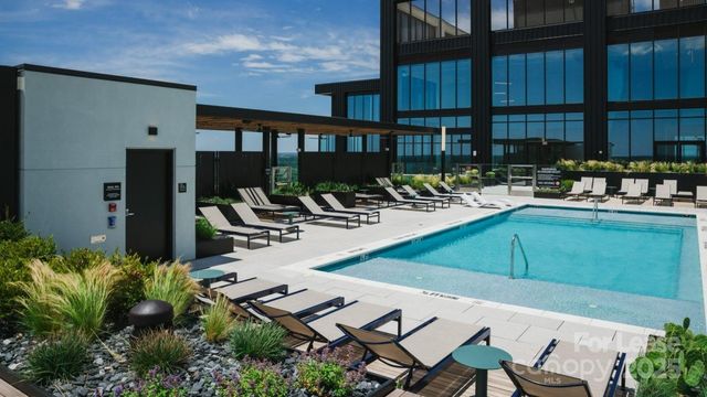 2161 Hawkins Street 3H-P, Charlotte, NC 28203