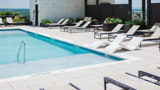 2161 Hawkins Street 3H-P, Charlotte, NC 28203