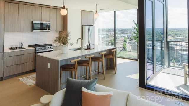 2161 Hawkins Street 3H-P, Charlotte, NC 28203