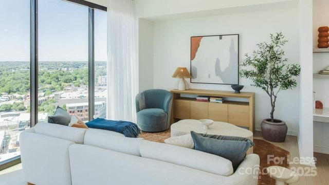 2161 Hawkins Street 3H-P, Charlotte, NC 28203