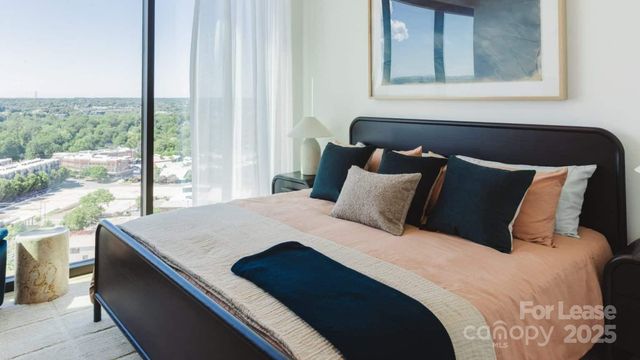 2161 Hawkins Street 3H-P, Charlotte, NC 28203