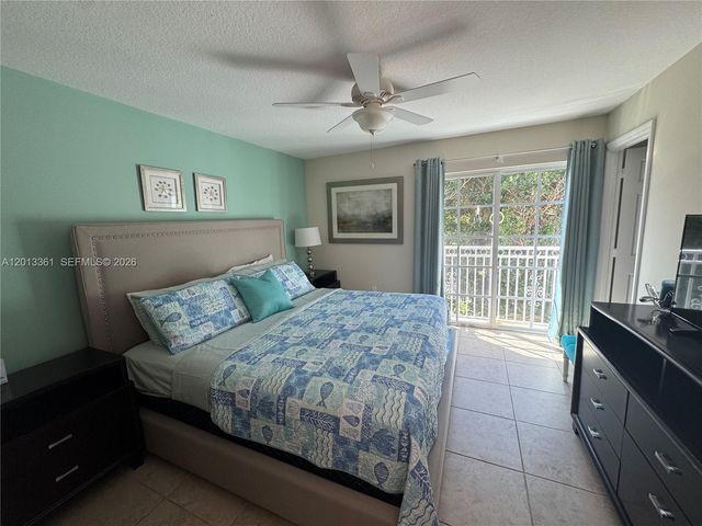 2333 SE 5th St 2333, Pompano Beach, FL 33062