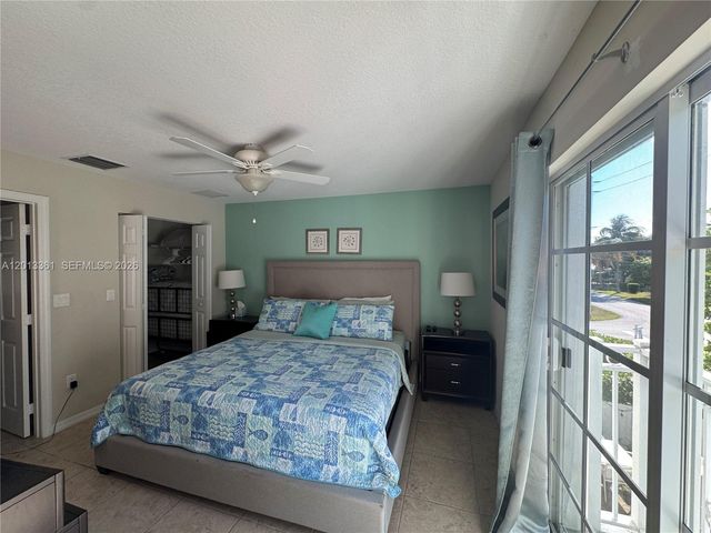 2333 SE 5th St 2333, Pompano Beach, FL 33062