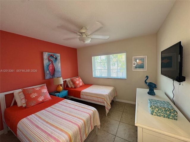 2333 SE 5th St 2333, Pompano Beach, FL 33062