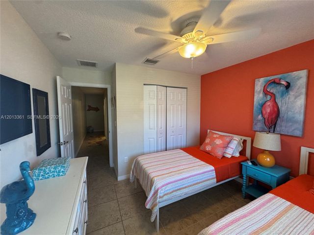 2333 SE 5th St 2333, Pompano Beach, FL 33062