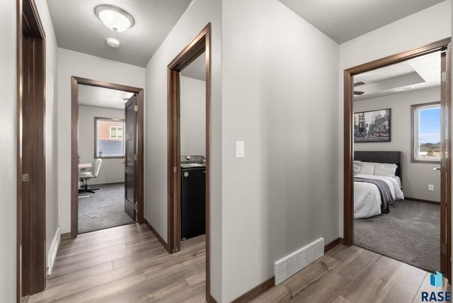 422 Thelma Ave Avenue, Harrisburg, SD 57032