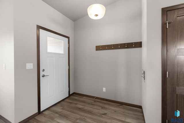 422 Thelma Ave Avenue, Harrisburg, SD 57032