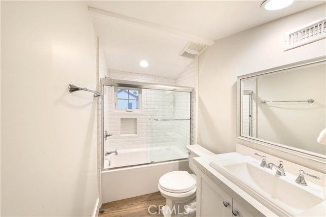 512 Jasmine Avenue, Corona Del Mar (newport Beach), CA 92625