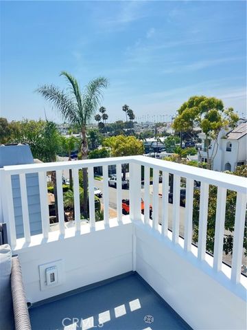 512 Jasmine Avenue, Corona Del Mar (newport Beach), CA 92625