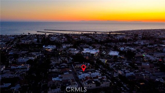 512 Jasmine Avenue, Corona Del Mar (newport Beach), CA 92625