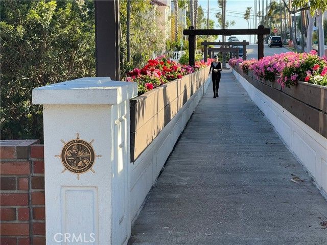 512 Jasmine Avenue, Corona Del Mar (newport Beach), CA 92625